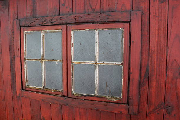 istock Wooden gardenhouse window 515403341