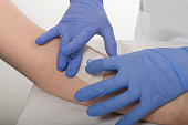 medico-prelievo-di-sangue.jpg?b=1&s=170x170&k=20&c=3aOZxBNkC5MmsPoR8UNKwZiIqWQNjUmNSlzkTxn9rwE=