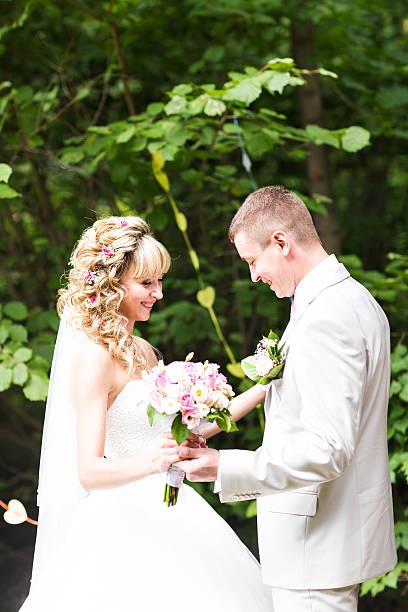 istock Beautiful newlyweds is enjoying wedding 515519824
