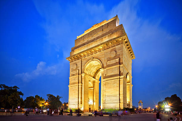 brama indii w nowym dehli w zmierzch - india gate delhi new delhi zdjęcia i obrazy z banku zdjęć