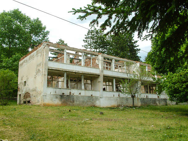 istock ruins of an abandoned building 515527608
