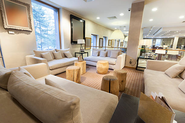 istock Elegant mountain hotel lobby with wooden logs 515582005