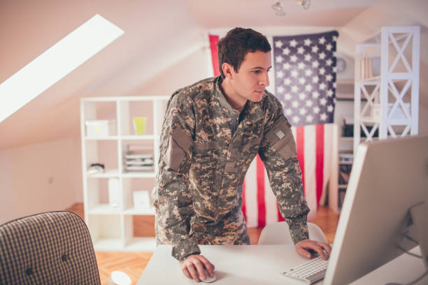 istock Soldier in the office 515593946