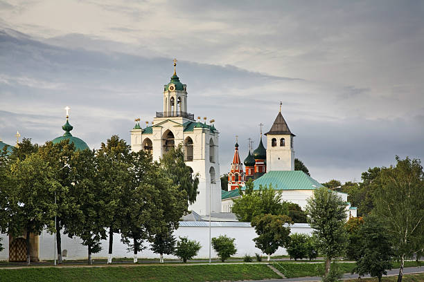 istock Spaso-Preobrazhensky - Transfiguration monastery in Yaroslavl. Russia 515602972