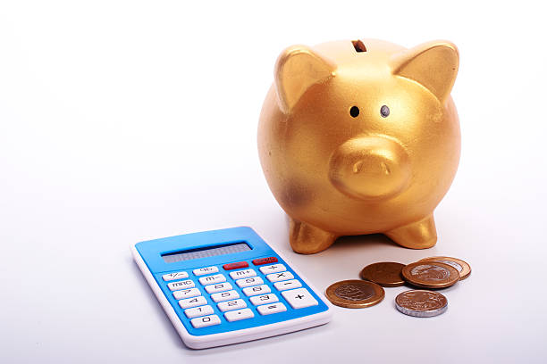 istock Safe piggy with calculator and coins from Brazil 515675516