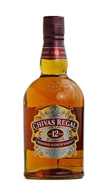 Chivas Regal Scotch Whisky-foton och fler bilder på Flaska - Flaska,  Whisky, Alkohol - iStock