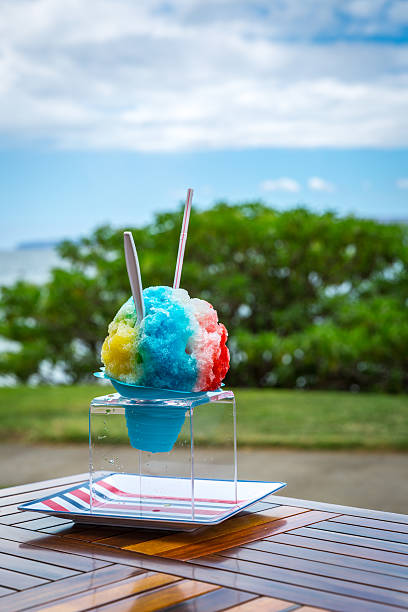 istock Hawaiian Shaved Ice Treat on Table at Tropical Beach 515683771