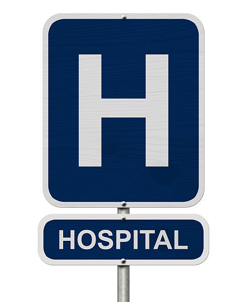 hospital señal - letra h fotografías e imágenes de stock