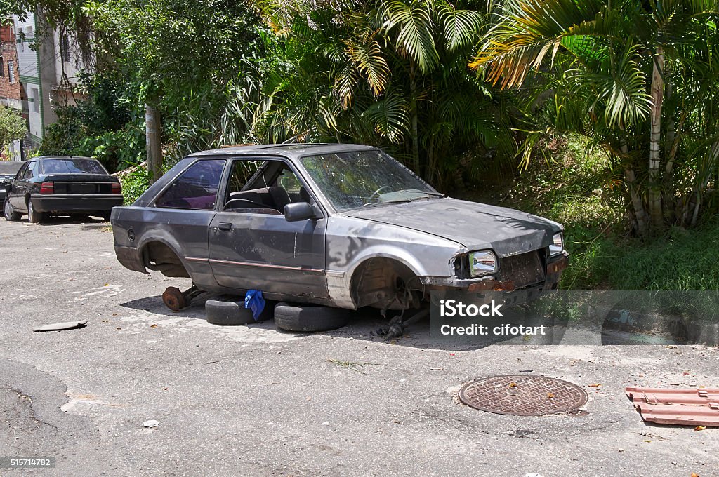 Fahrzeug beschädigt, faltig und verlassenen in Sao Paulo Stadt - Lizenzfrei Auto Stock-Foto