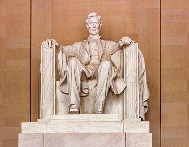 Lincoln Memorial in Washington Statue of AbrahamLincoln in Memorial in Washington lincoln memorial photos stock pictures, royalty-free photos & images