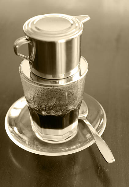 istock Vietnamese coffee in black and white tone 515749398