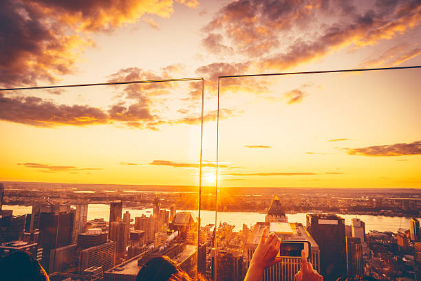 istock Photographing A Beautiful Sunset In New York 515772139