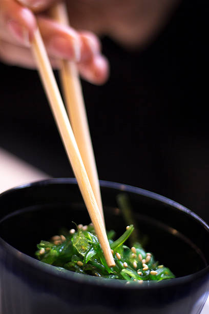 istock Japanese seaweed sushi como wakame 515779796