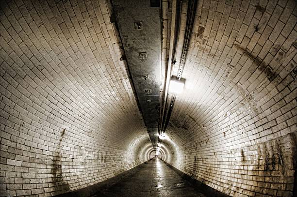 istock Greenwich foot tunnel 515779913