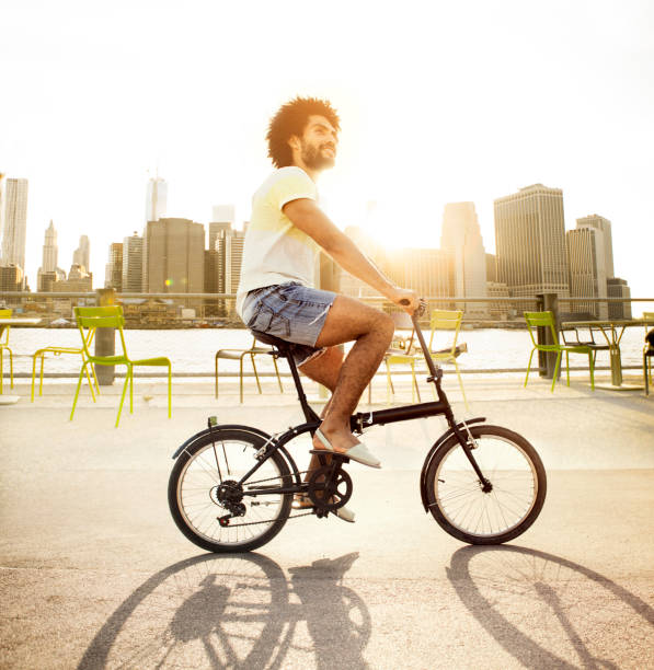 istock Man riding a bike in New York 515780916