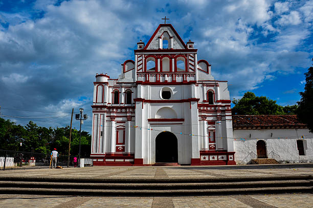 istock Church of Chiapa de Corzo, Mexico 515782989
