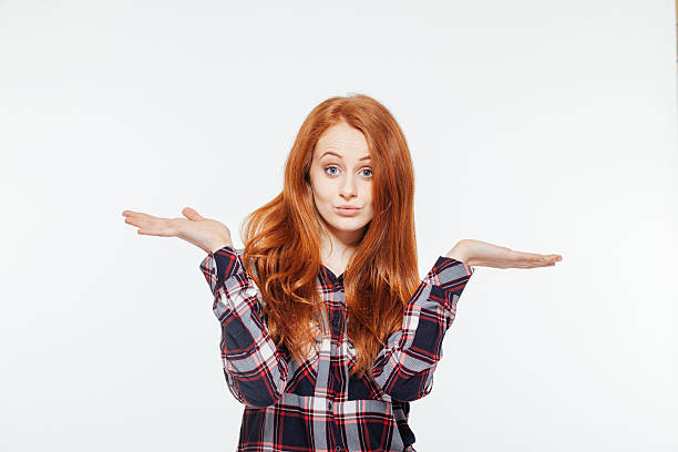 istock Woman showing copyspace on the palms 515791092
