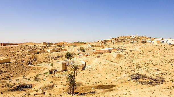 Tamezre village in Sahara Tamezre village in Sahara tunisia sahara douz stock pictures, royalty-free photos & images