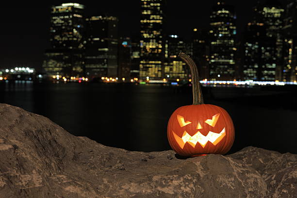 istock Scary pumpkin to Halloween 515807775