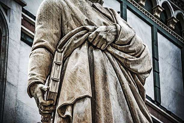 istock Dante Alighieri statues in Florence 515809852