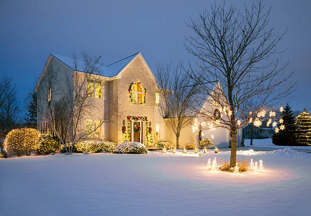 Christmas Decorated Home With Holiday Lighting, Snow Christmas Decorated Home With Holiday Lighting, Snow christmas lights house stock pictures, royalty-free photos & images