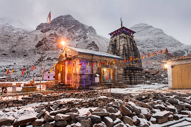 Kedarnath in India Kedarnath Temple at night, it is a hindu temple dedicated to Shiva, India. indian temples stock pictures, royalty-free photos & images