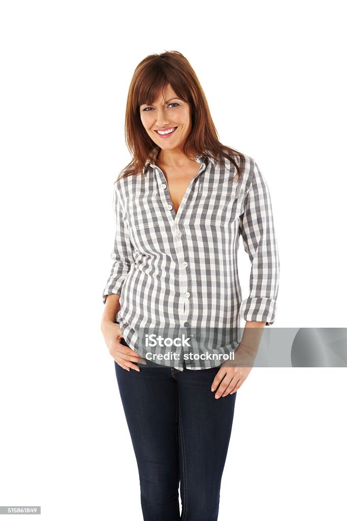 Hermosa Mujer Posando En Vestimenta Informal Madura Foto de stock y más banco de imágenes de 30-39 años - iStock Hermosa Mujer Posando En Vestimenta Informal Madura Foto de stock y más banco de imágenes de 30-39 años - iStock