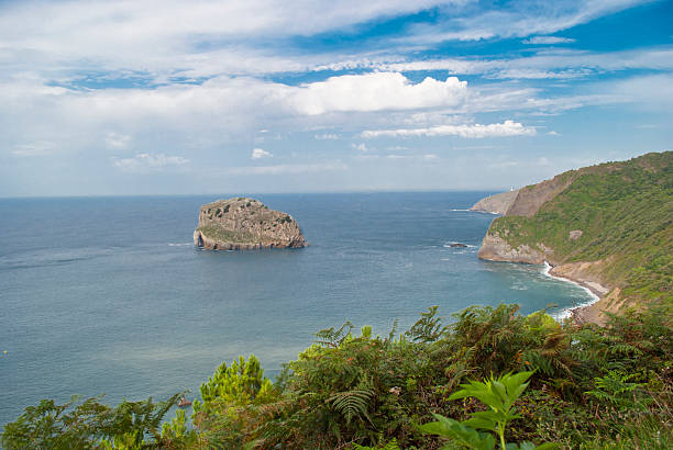 istock San juan de Gaztelugatxe, Bilbao, Spain 515889732