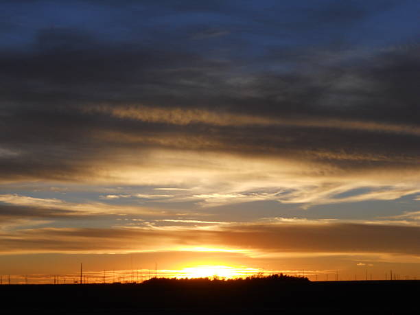 istock Golden Orange Sky at Sunset 515893800