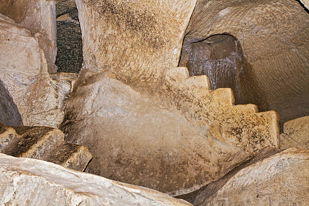istock Cave ar Bet Guvrin national park 515908001