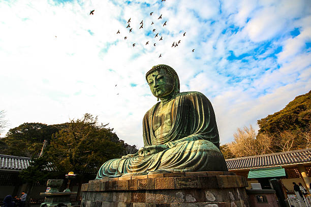 kamakura, japão-de março de 2005, 2015-grande buda daibutsu - buddha ancient asia asian culture imagens e fotografias de stock