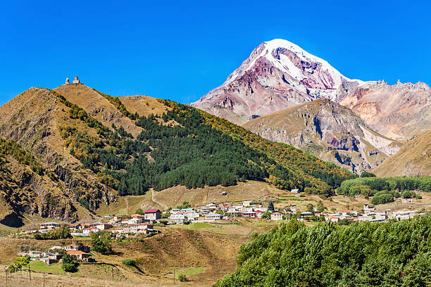istock Mount Kazbek, Georgia 515927760