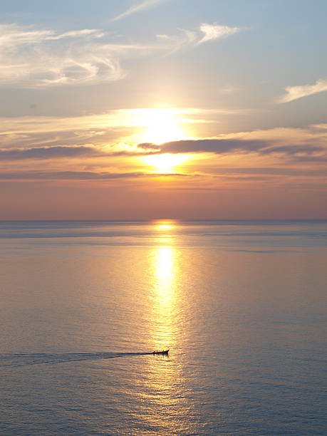 istock Wonderful sunset at the sea 515930537