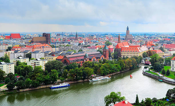istock Wroclaw Old Town skyline, Poland 515964560