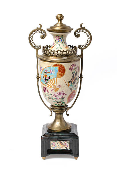 dekorative keramik vase - dekorative stock-fotos und bilder