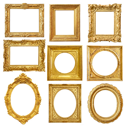 Conjunto de marco oro vintage aislado sobre fondo blanco photo