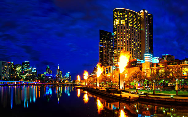 Melbourne Crown Hotel Melbourne, Australia, in early evening light. Yarra River, towards Flinders Street Station Crown Casino Fire Crown Casino stock pictures, royalty-free photos & images