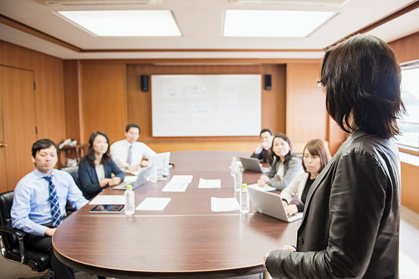 istock Business team working in meeting room 516008478