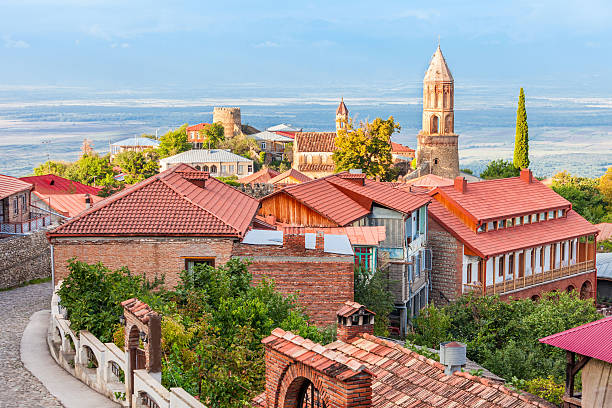 istock Sighnaghi city centre 516011352