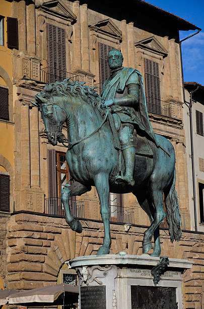 cosimo de'medici, firenze - renaissance statue italy florence italy foto e immagini stock