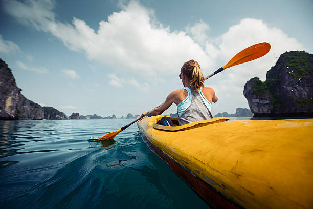 カヤック - canoeing paddling canoe adventure ストックフォトと画像