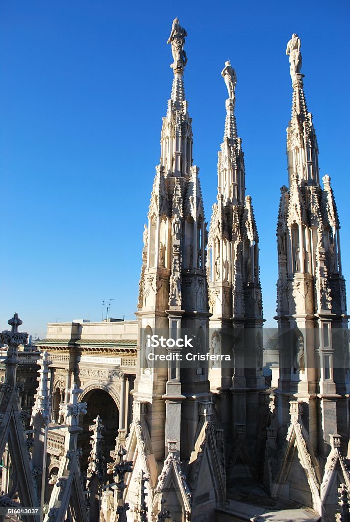 Cattedrale di Milano - Foto stock royalty-free di Alpi