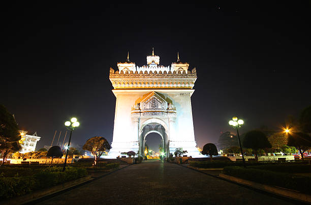 istock Patuxai Victory Monument, Vientiane Laos 516064557