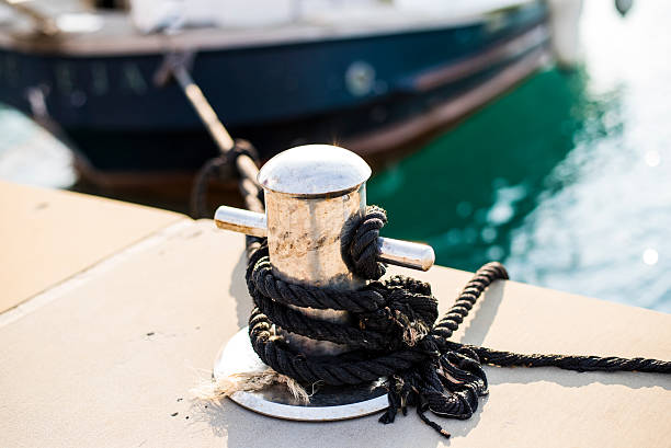 istock Marina bollard with tied knot 516073604