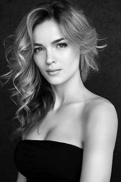istock Beautiful woman with make-up 516075496
