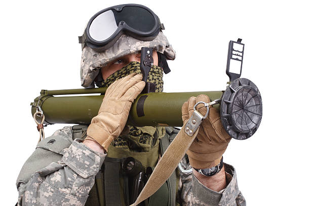 istock US soldier with anti-tank rocket launcher on white background 516082599