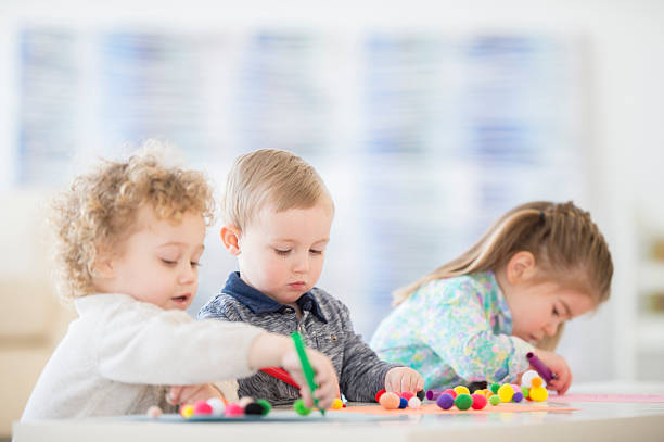 istock Making Arts and Crafts Together 516111758