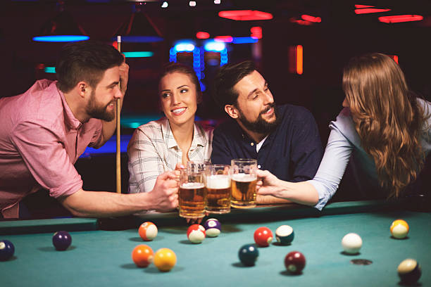 brawo dla dobry wieczór - pool game snooker pub sport zdjęcia i obrazy z banku zdjęć