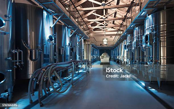 Moderne Winzer Factory Stockfoto und mehr Bilder von Fabrik - Fabrik, Herstellendes Gewerbe, Nahrungsmittelfabrik