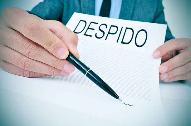 istock document with the text despido, dismissal in spanish 516174802